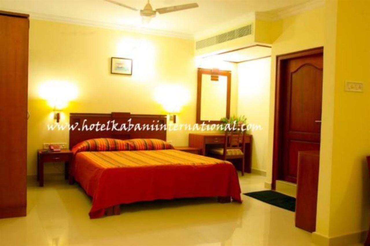 Hotel Kabani International Muvattupuzha Екстер'єр фото